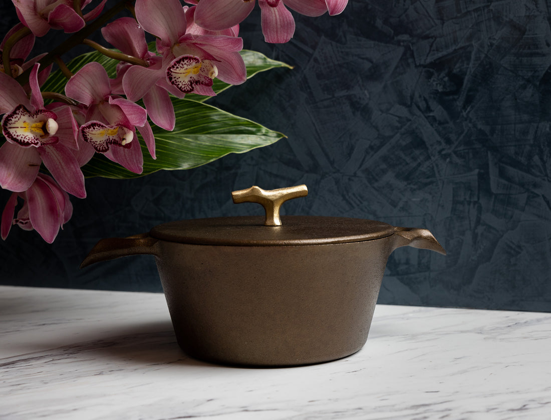 Iron Wood Ranch 3.5-Quart Cast Iron Dutch Oven