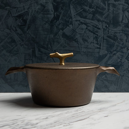 Iron Wood Ranch 3.5-Quart Cast Iron Dutch Oven